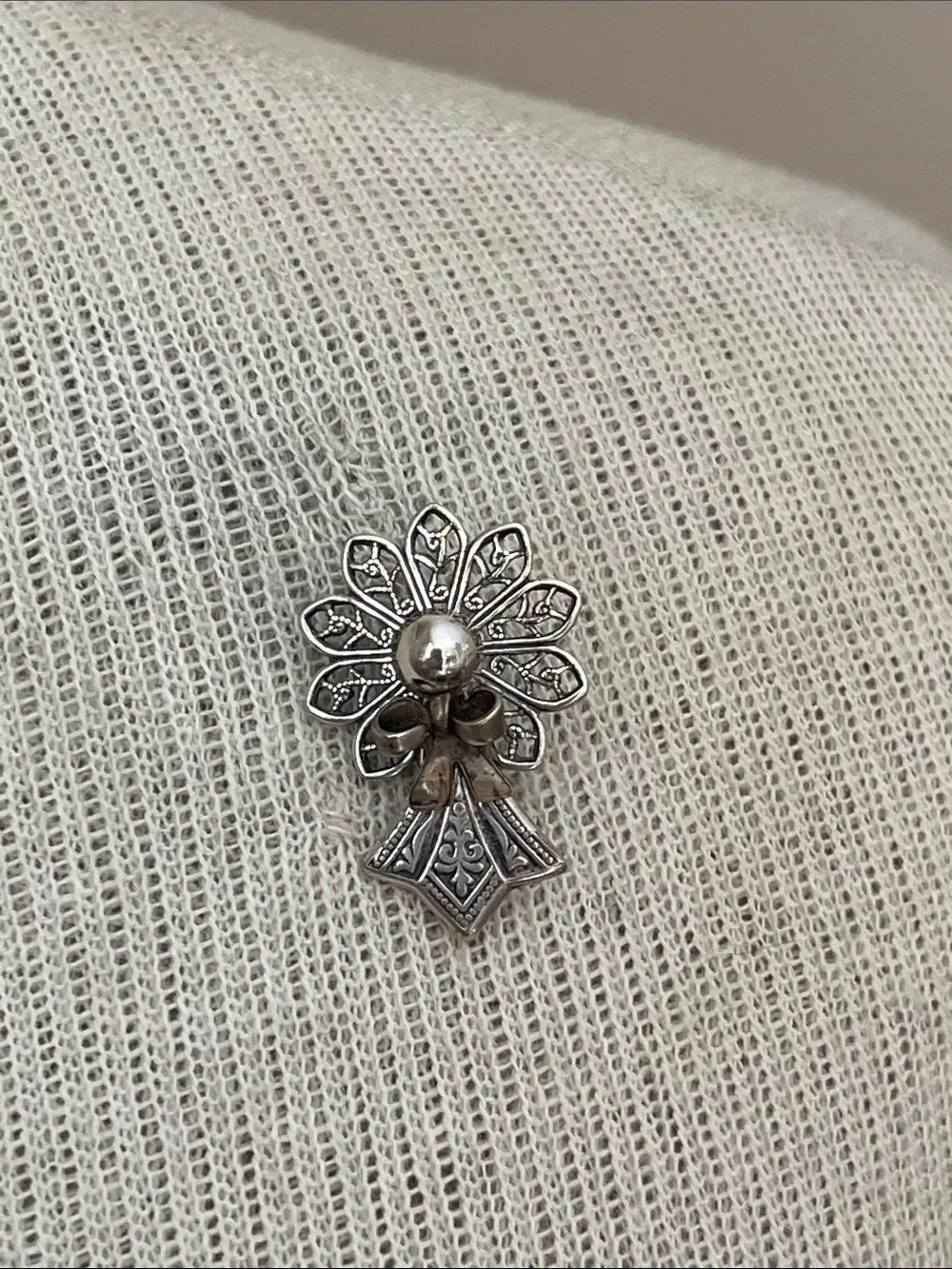 Kat's Creations Brooch Angel Cherub Filigree Metal Pin Vintage Designer Jewelry